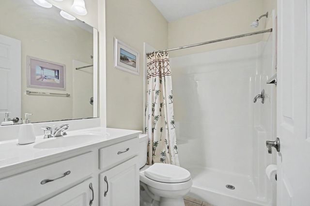 5852 Longwood Dr Unit 102, Murrells Inlet, SC 29576