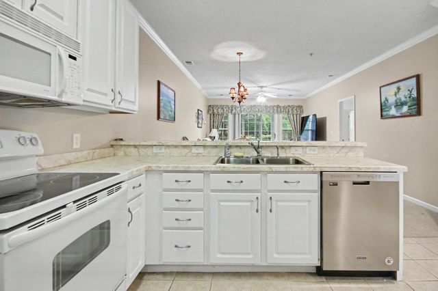 5852 Longwood Dr Unit 102, Murrells Inlet, SC 29576