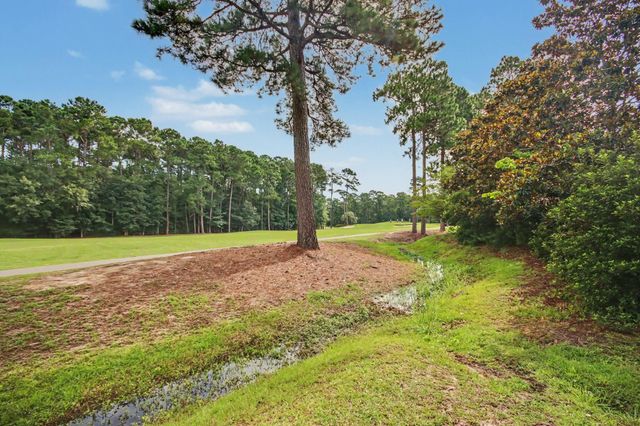 5852 Longwood Dr Unit 102, Murrells Inlet, SC 29576