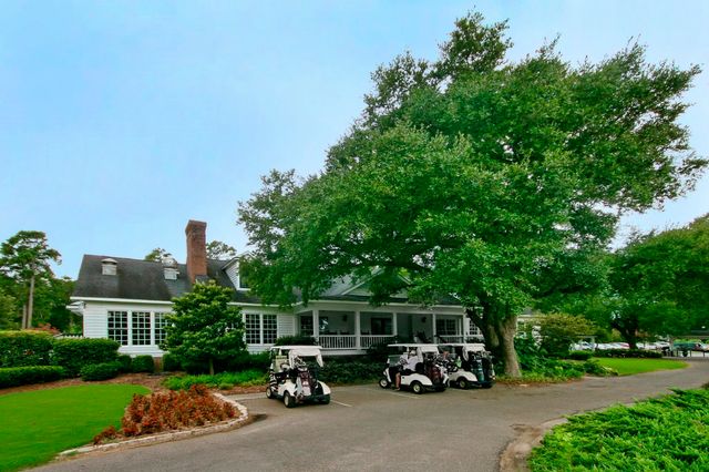 5852 Longwood Dr Unit 102, Murrells Inlet, SC 29576