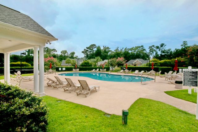 5852 Longwood Dr Unit 102, Murrells Inlet, SC 29576