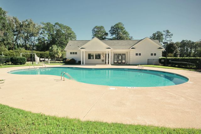 5852 Longwood Dr Unit 102, Murrells Inlet, SC 29576