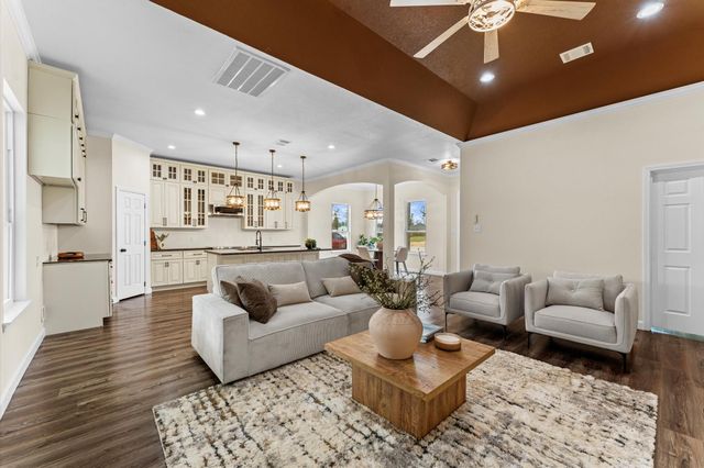 1046 Gazing Pine Street, Huffman, TX 77336