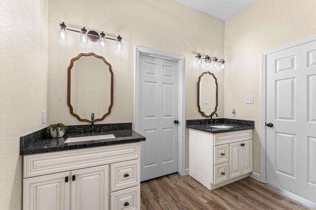 1046 Gazing Pine Street, Huffman, TX 77336