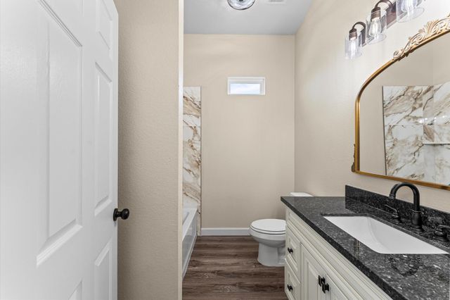 1046 Gazing Pine Street, Huffman, TX 77336