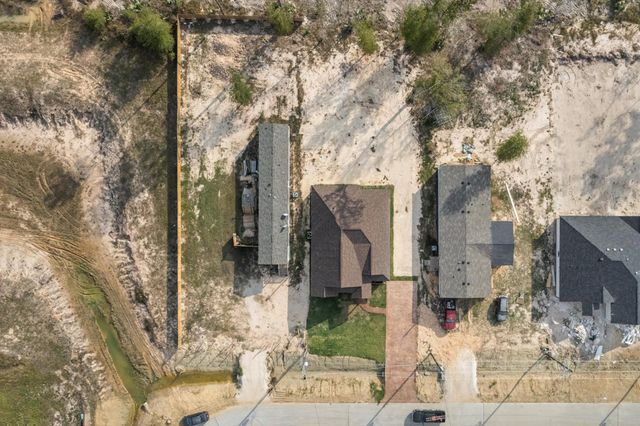 1046 Gazing Pine Street, Huffman, TX 77336