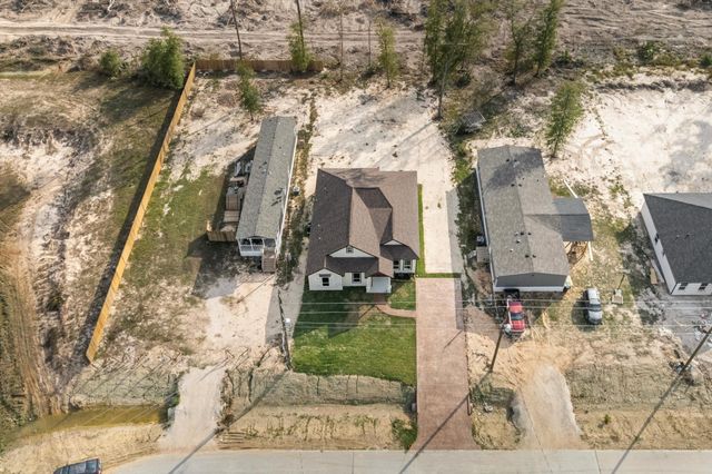 1046 Gazing Pine Street, Huffman, TX 77336