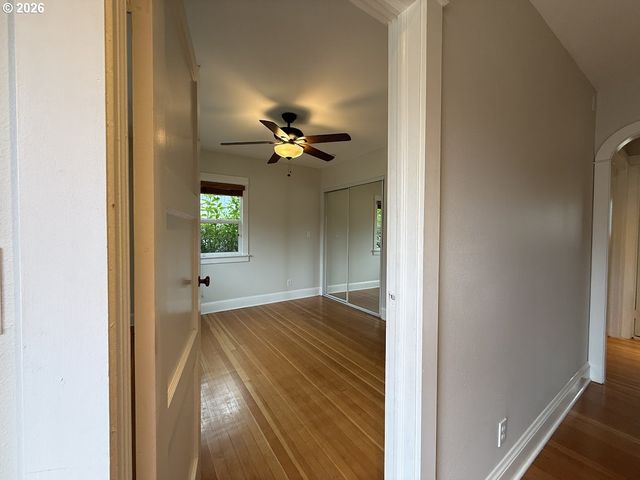 9242 Se HARRISON St, Portland, OR 97216