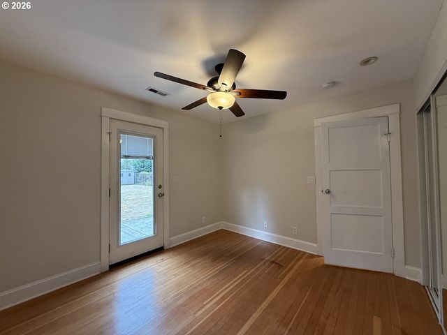 9242 Se HARRISON St, Portland, OR 97216