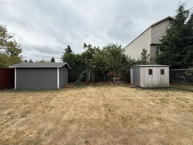 9242 Se HARRISON St, Portland, OR 97216