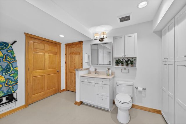 11024 Lakeshore DRIVE, Pleasant Prairie, WI 53158