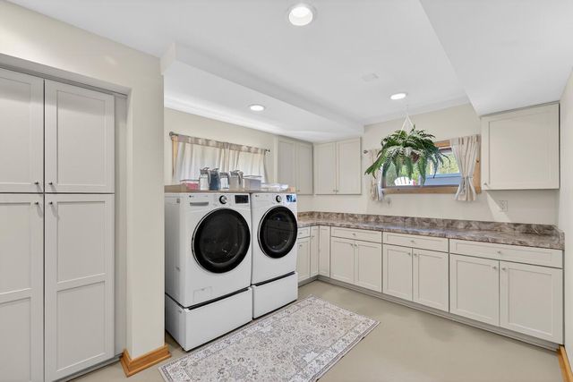 11024 Lakeshore DRIVE, Pleasant Prairie, WI 53158