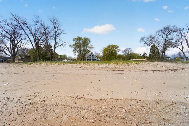 11024 Lakeshore DRIVE, Pleasant Prairie, WI 53158
