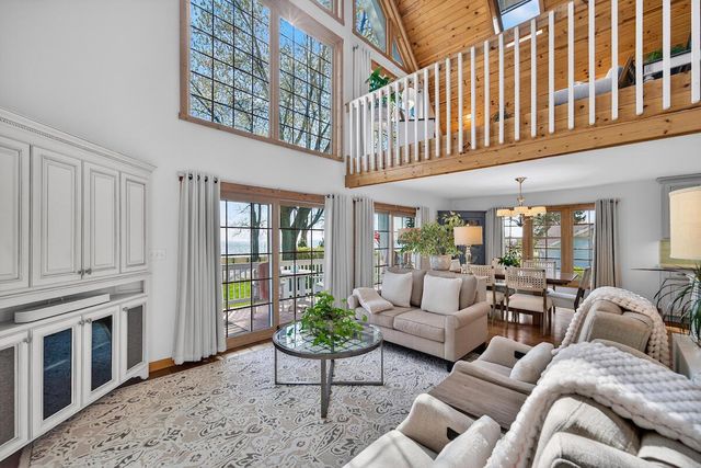 11024 Lakeshore DRIVE, Pleasant Prairie, WI 53158