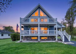 11024 Lakeshore DRIVE, Pleasant Prairie, WI 53158