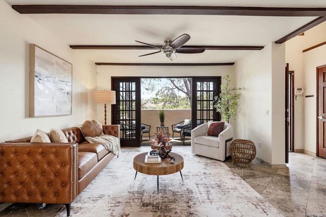 8608 Villa La Jolla Drive 4, La Jolla, CA 92037