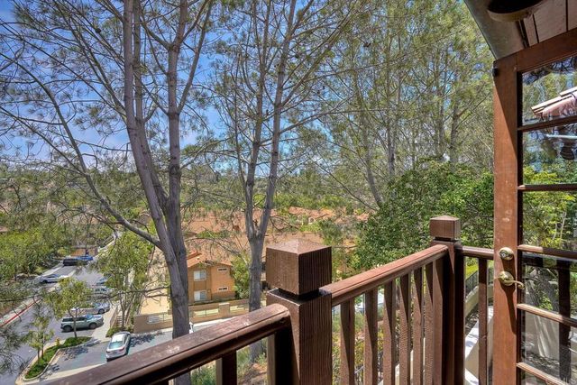 8608 Villa La Jolla Drive 4, La Jolla, CA 92037