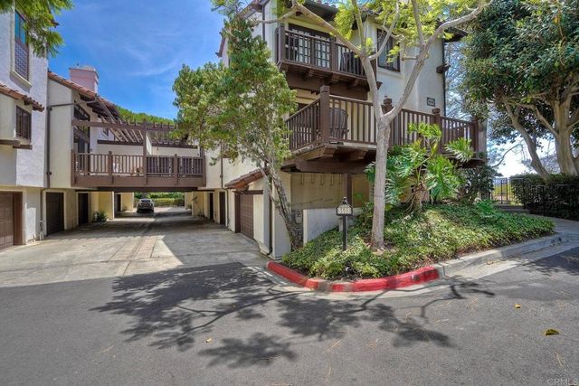 8608 Villa La Jolla Drive 4, La Jolla, CA 92037