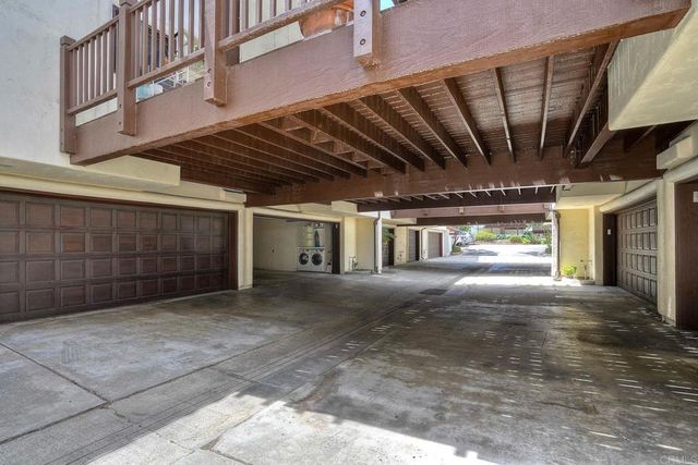 8608 Villa La Jolla Drive 4, La Jolla, CA 92037