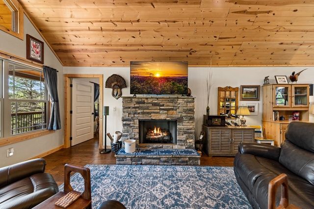 539 Summer Cove Road, Blairsville, GA 30512