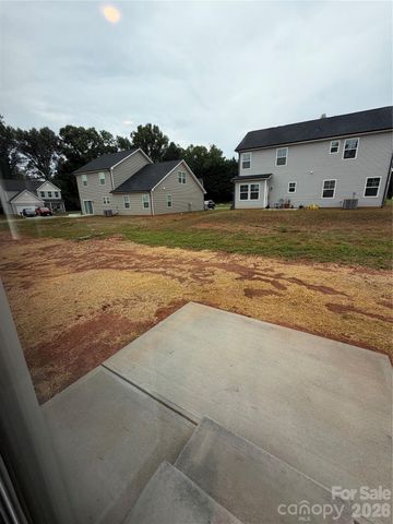 1159 Summerhill Street SW, Lenoir, NC 28645