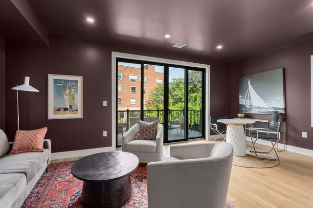 13 Palermo St 13, Cambridge, MA 02141