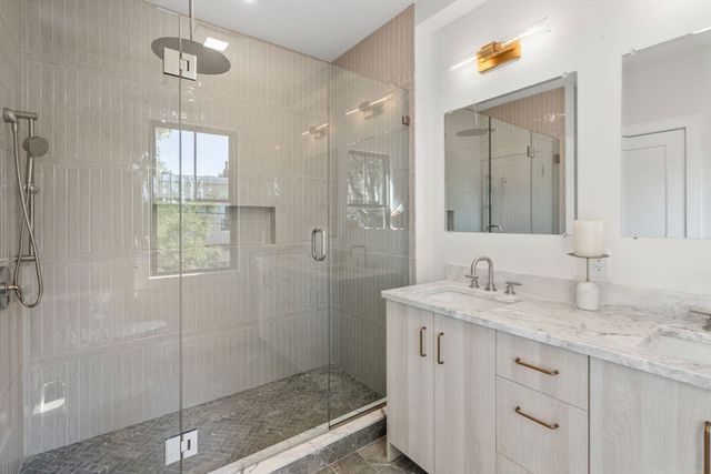 13 Palermo St 13, Cambridge, MA 02141