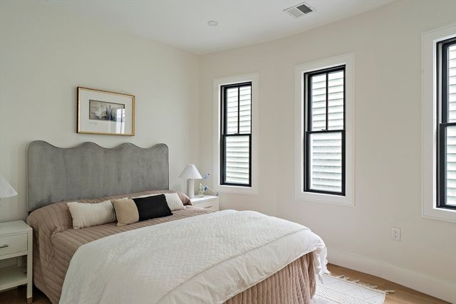 13 Palermo St 13, Cambridge, MA 02141