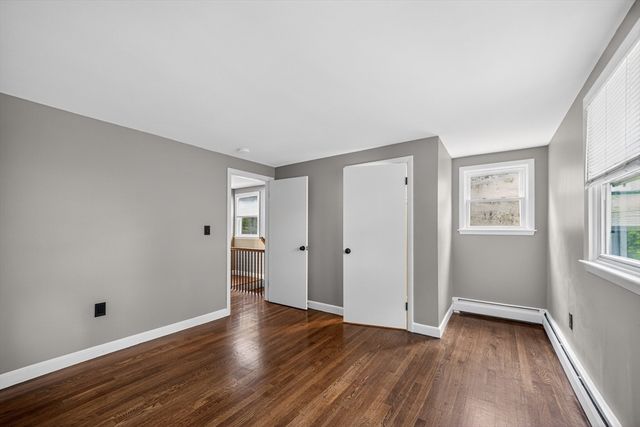 61 Jordan St, Chelmsford, MA 01863