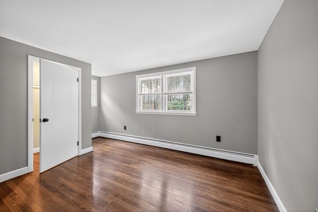 61 Jordan St, Chelmsford, MA 01863
