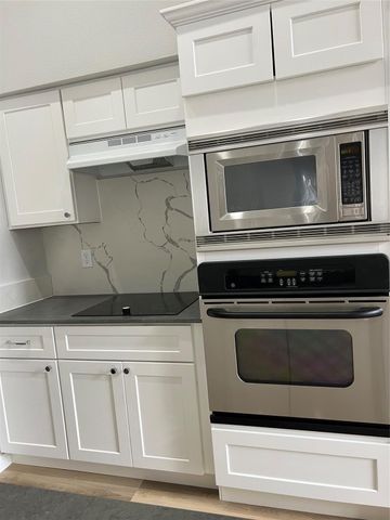 14550 Fonmeadow Drive 1106, Houston, TX 77035