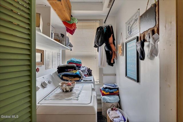 39 111th Street, Troy, NY 12182