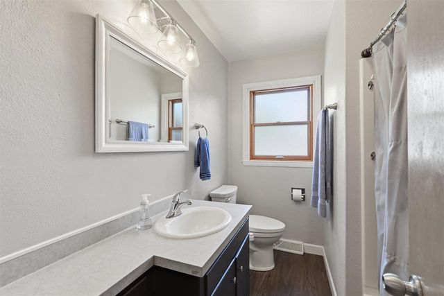 549 N Main Street, Cottage Grove, WI 53527