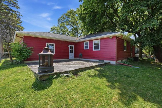 549 N Main Street, Cottage Grove, WI 53527