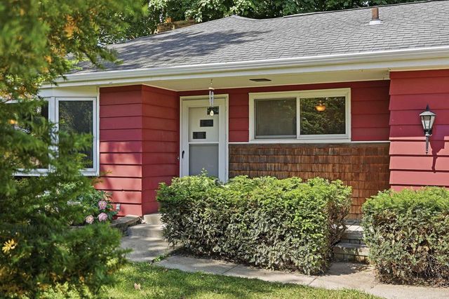 549 N Main Street, Cottage Grove, WI 53527