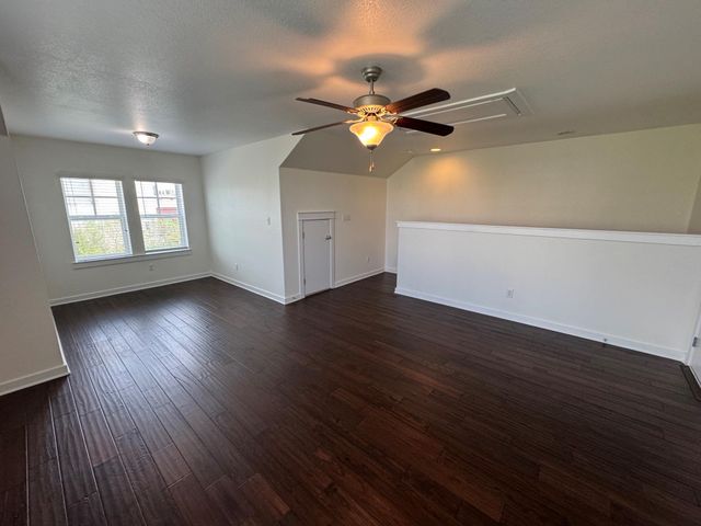2033 Philomena ST, Austin, TX 78723