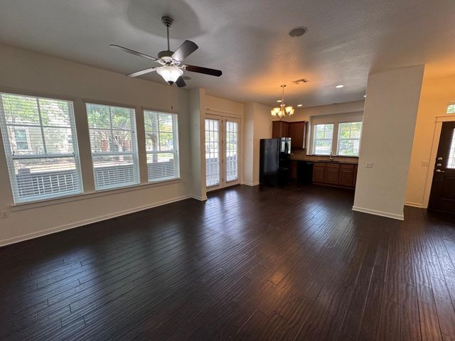 2033 Philomena ST, Austin, TX 78723