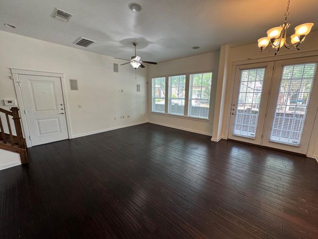 2033 Philomena ST, Austin, TX 78723