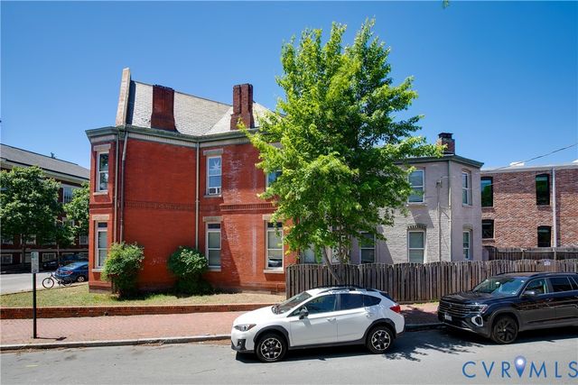 1300 Floyd Ave, Richmond, VA 23220