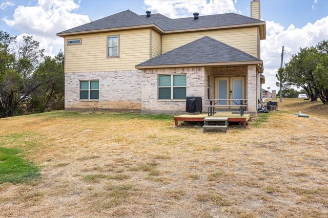 1004 W Apache Trail, Granbury, TX 76048