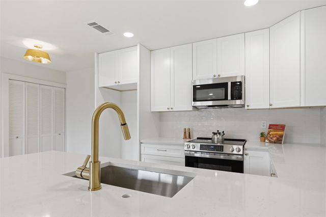 1902 Berkner Drive, Richardson, TX 75081