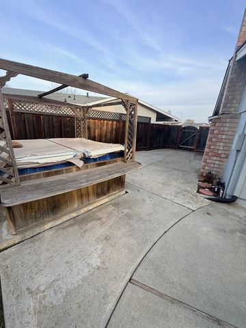 6869 Massey Ct, Pleasanton, CA 94588