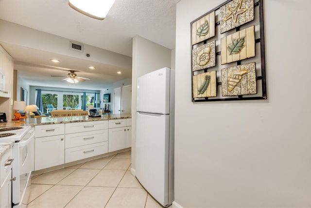 1114 Santa Rosa Boulevard, UNIT 208, Fort Walton Beach, FL 32548