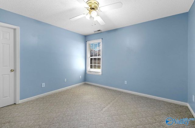1605 Lake Pointe Drive SW, Decatur, AL 35603