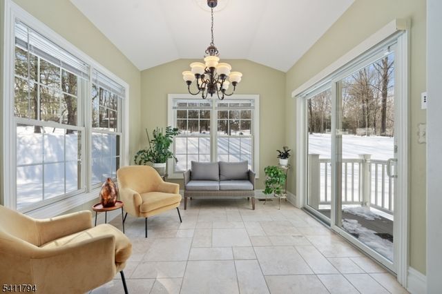 59 Station Rd, Branchburg Twp., NJ 08876