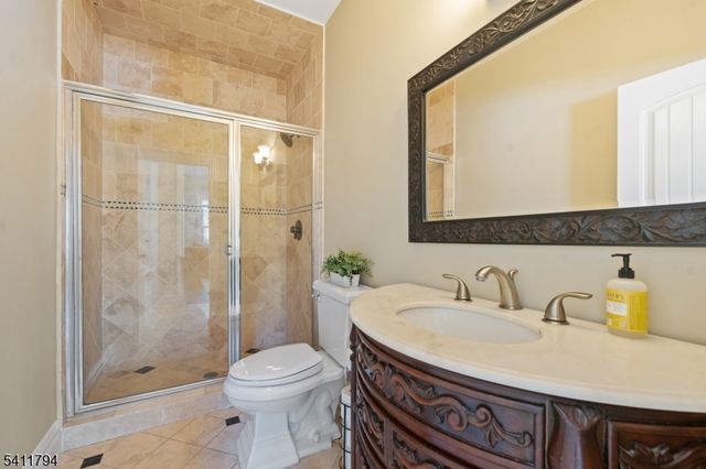 59 Station Rd, Branchburg Twp., NJ 08876