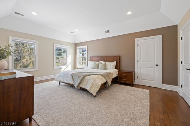 59 Station Rd, Branchburg Twp., NJ 08876