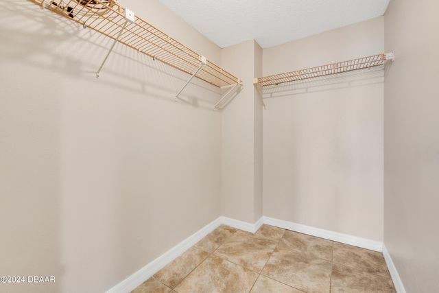 935 N Halifax Ave Apt 107, Daytona Beach, FL 32118