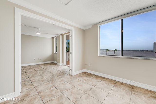 935 N Halifax Ave Apt 107, Daytona Beach, FL 32118