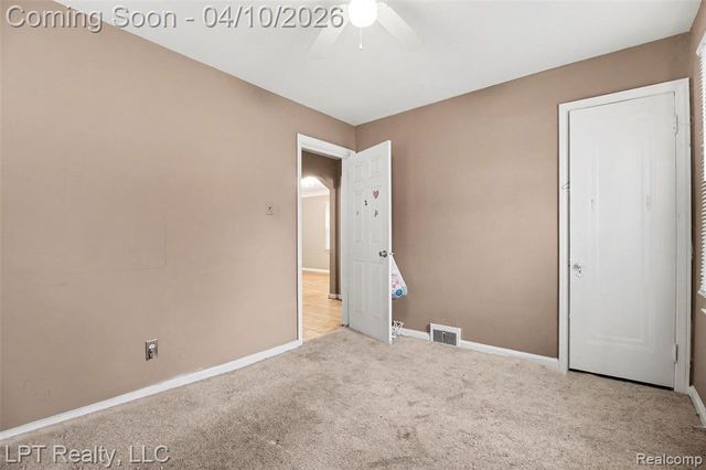 17333 Mansfield Street, Detroit, MI 48235